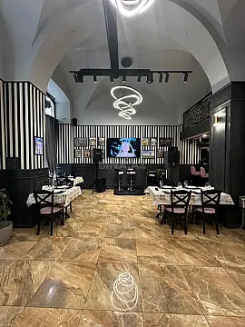 Satılır obyekt 235 m² — Bakı 235.00 m²