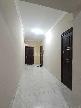 Satılır 2 otaqlı mənzil 71 m²