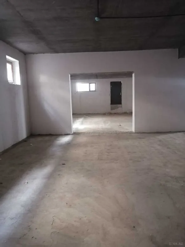 Satılır obyekt 331 m²