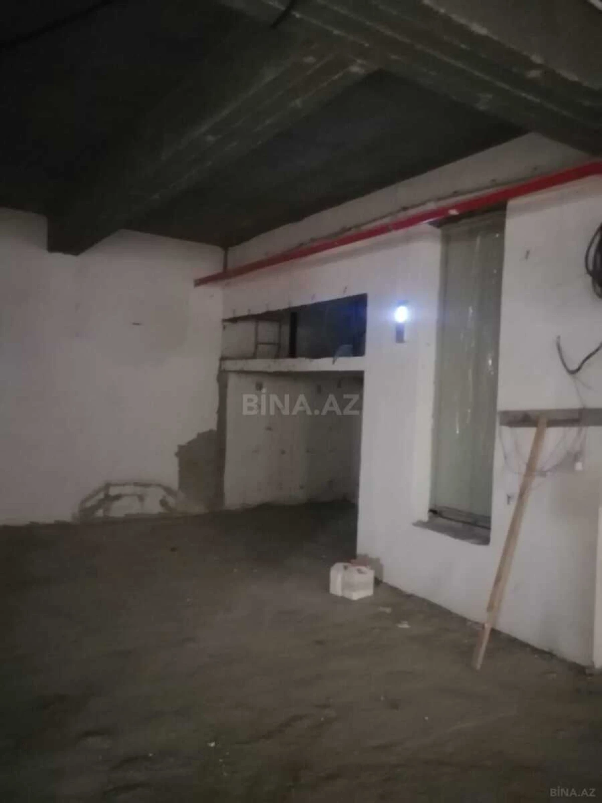 Satılır obyekt 331 m²