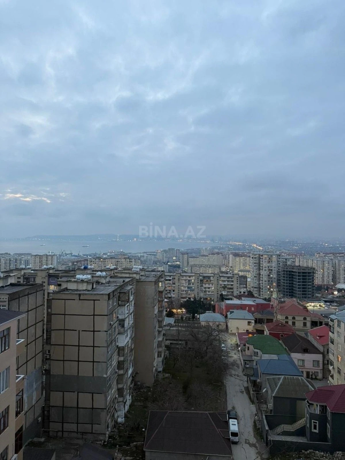 Satılır 3 otaqlı mənzil 80 m²