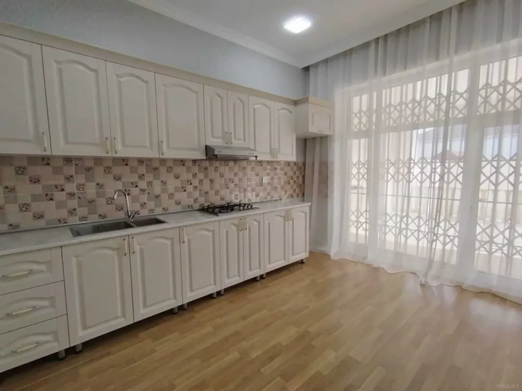 Satılır 3 otaqlı həyət evi 150 m²
