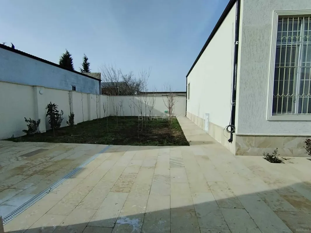 Satılır 3 otaqlı həyət evi 150 m²