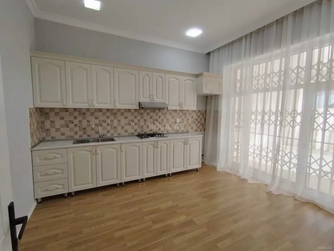 Satılır 3 otaqlı həyət evi 150 m²