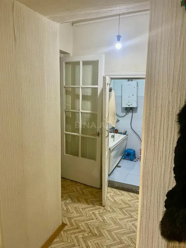 Kirayə verilir 2 otaqlı mənzil 70 m²