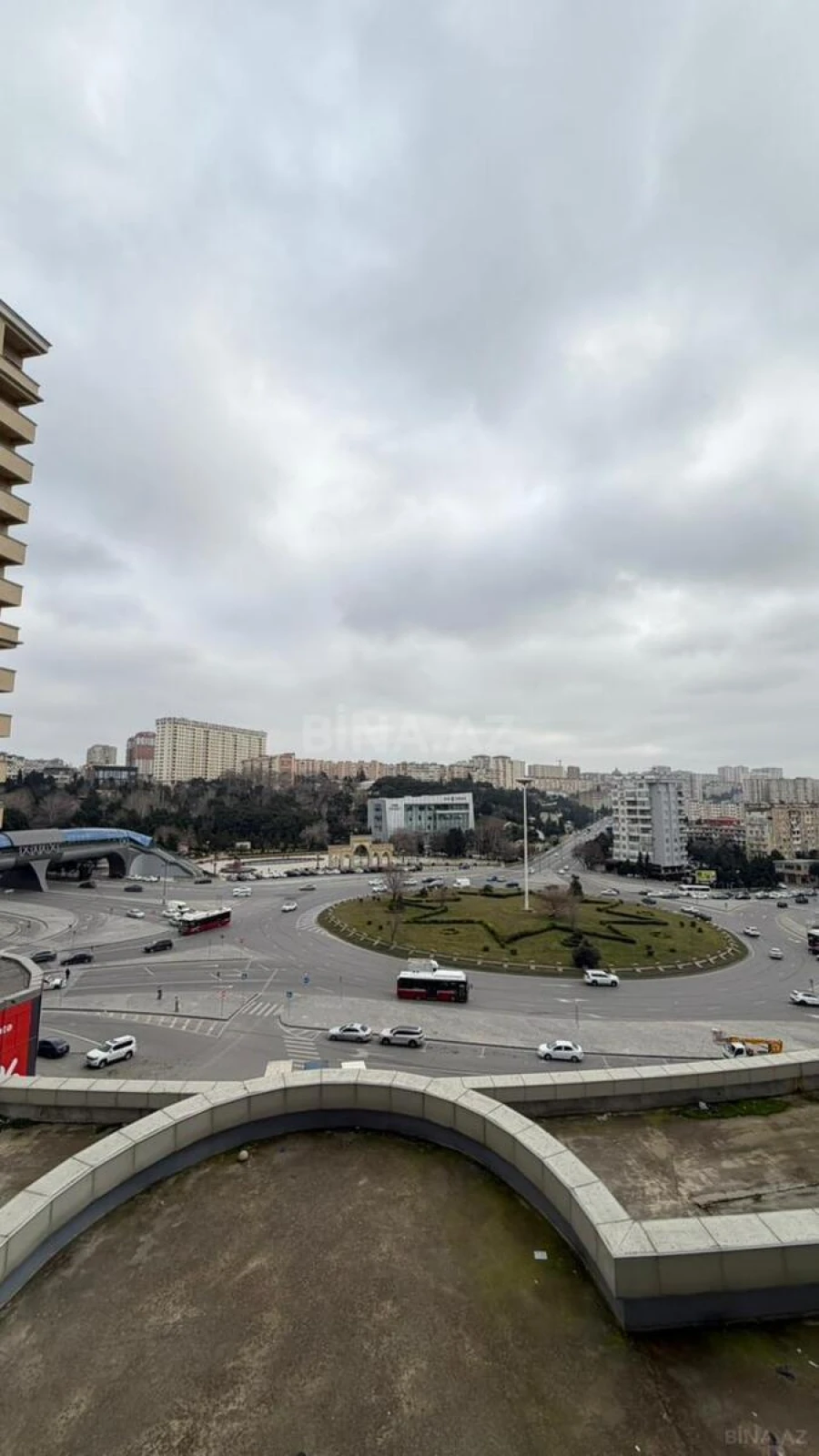 Satılır 3 otaqlı mənzil 100 m²