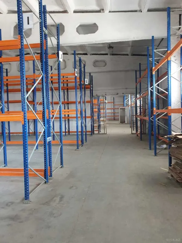 Kirayə verilir obyekt 648 m²