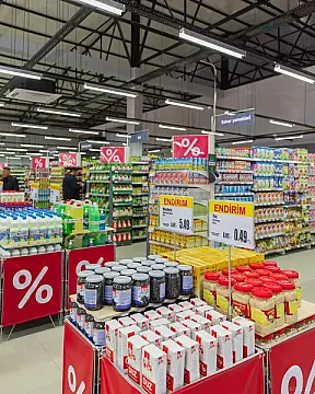 Satılır obyekt 560 m²