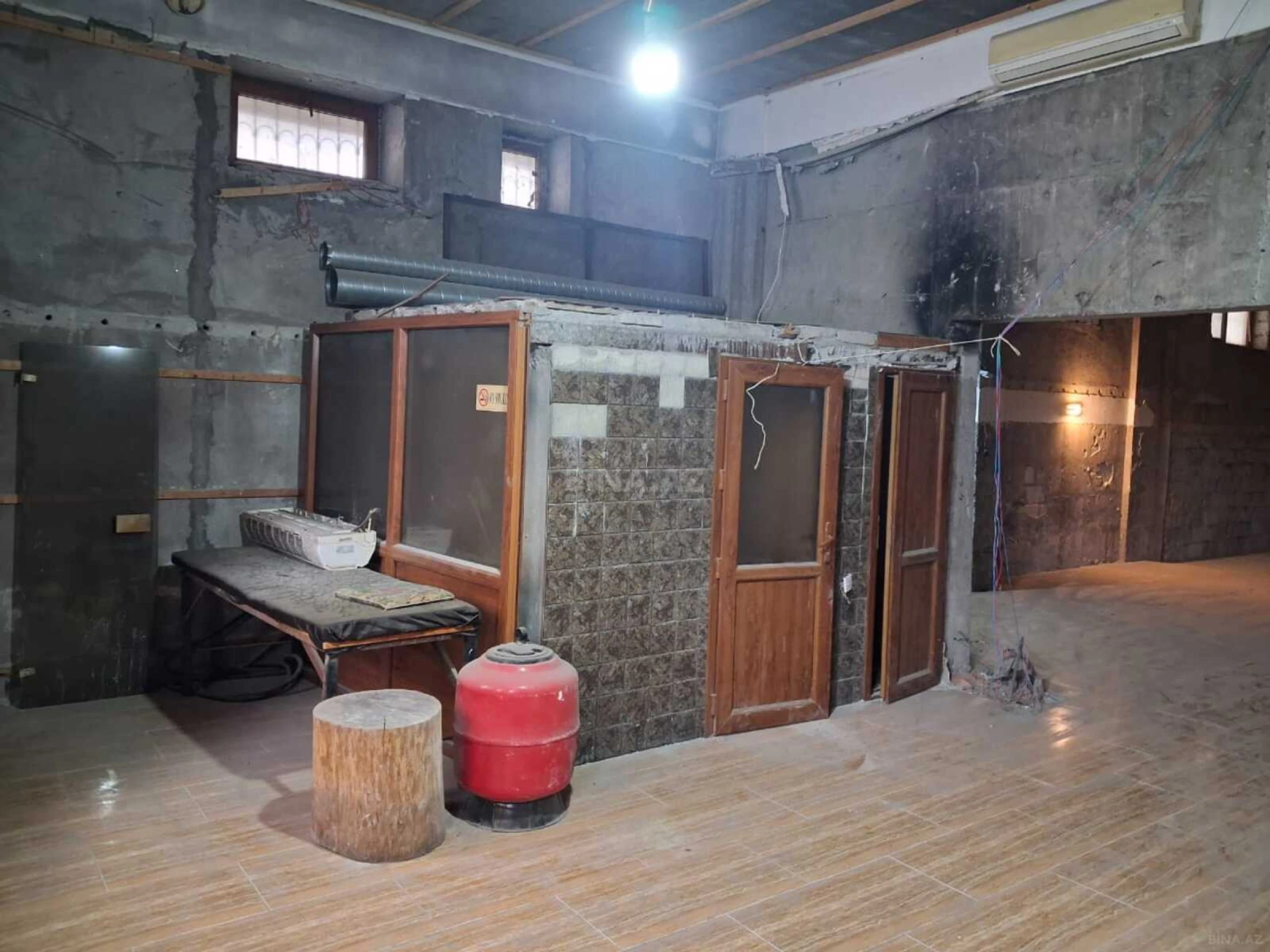 Satılır obyekt 120 m²