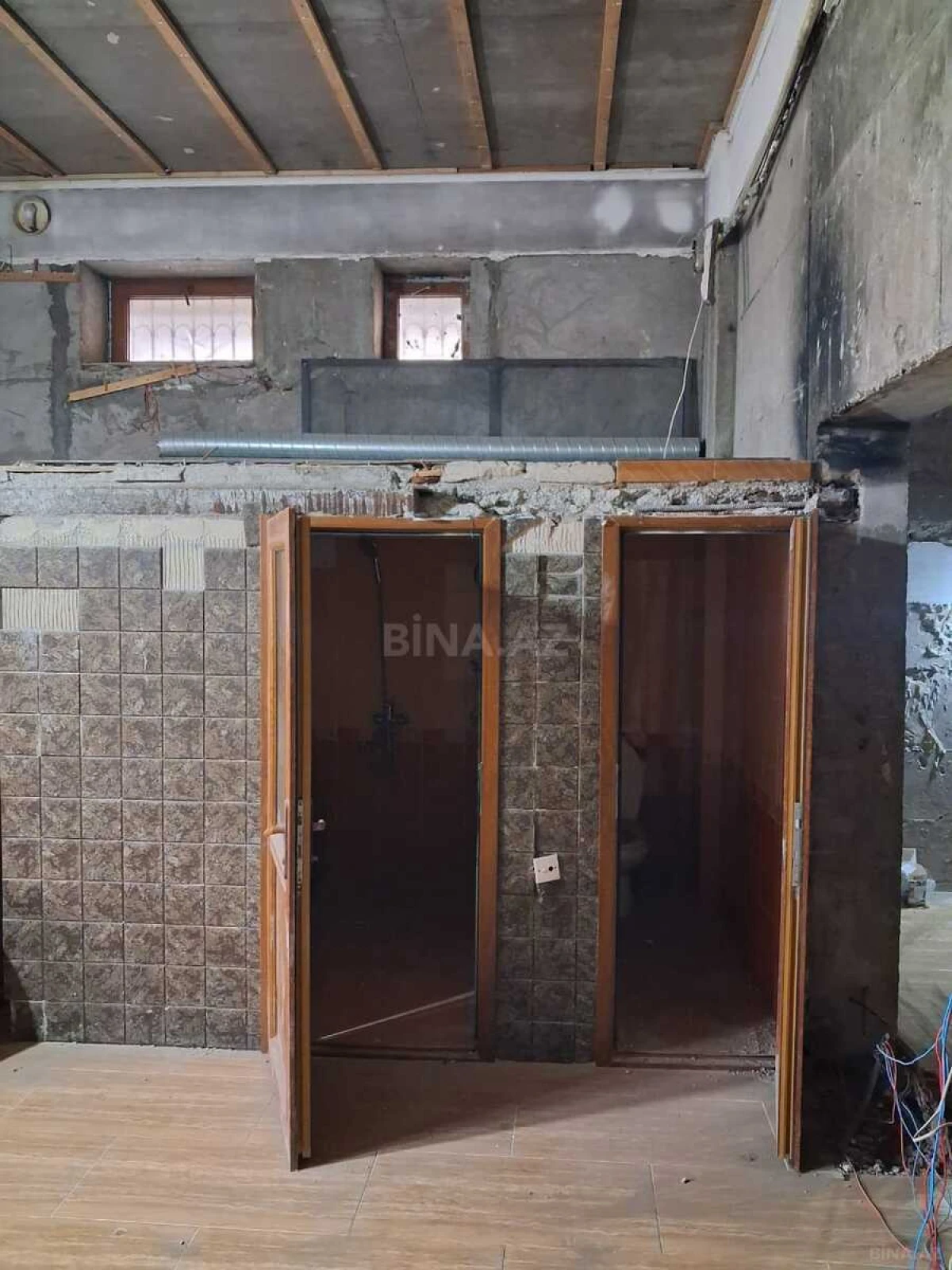 Satılır obyekt 120 m²