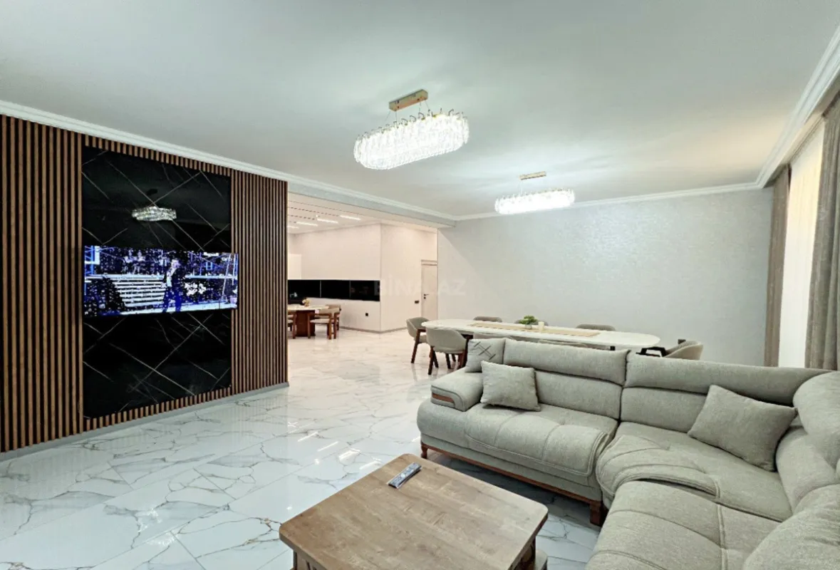 Kirayə verilir 6 otaqlı həyət evi 308 m²