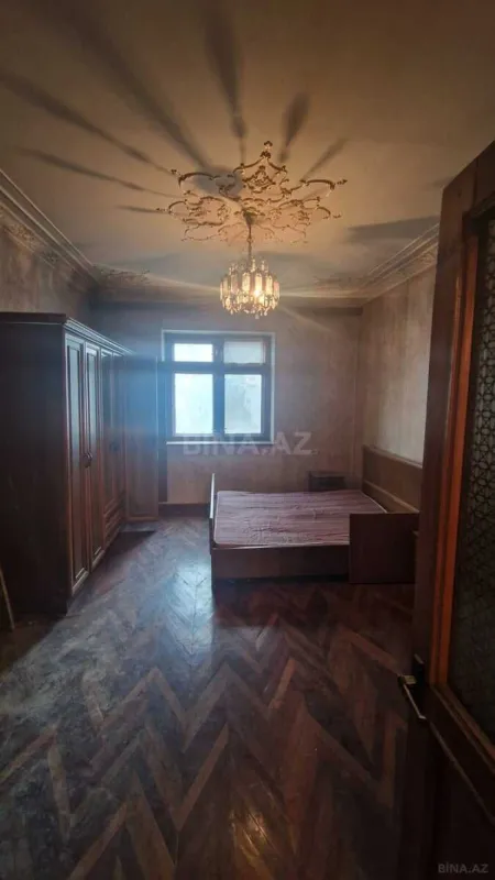 Satılır 3 otaqlı mənzil 85 m²
