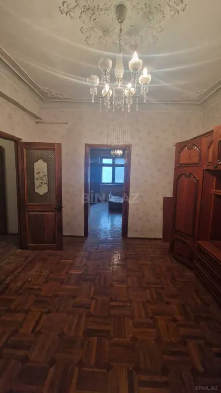 Satılır 3 otaqlı mənzil 85 m²