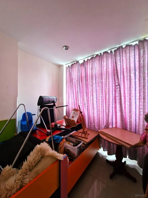 Kirayə verilir obyekt 450 m²