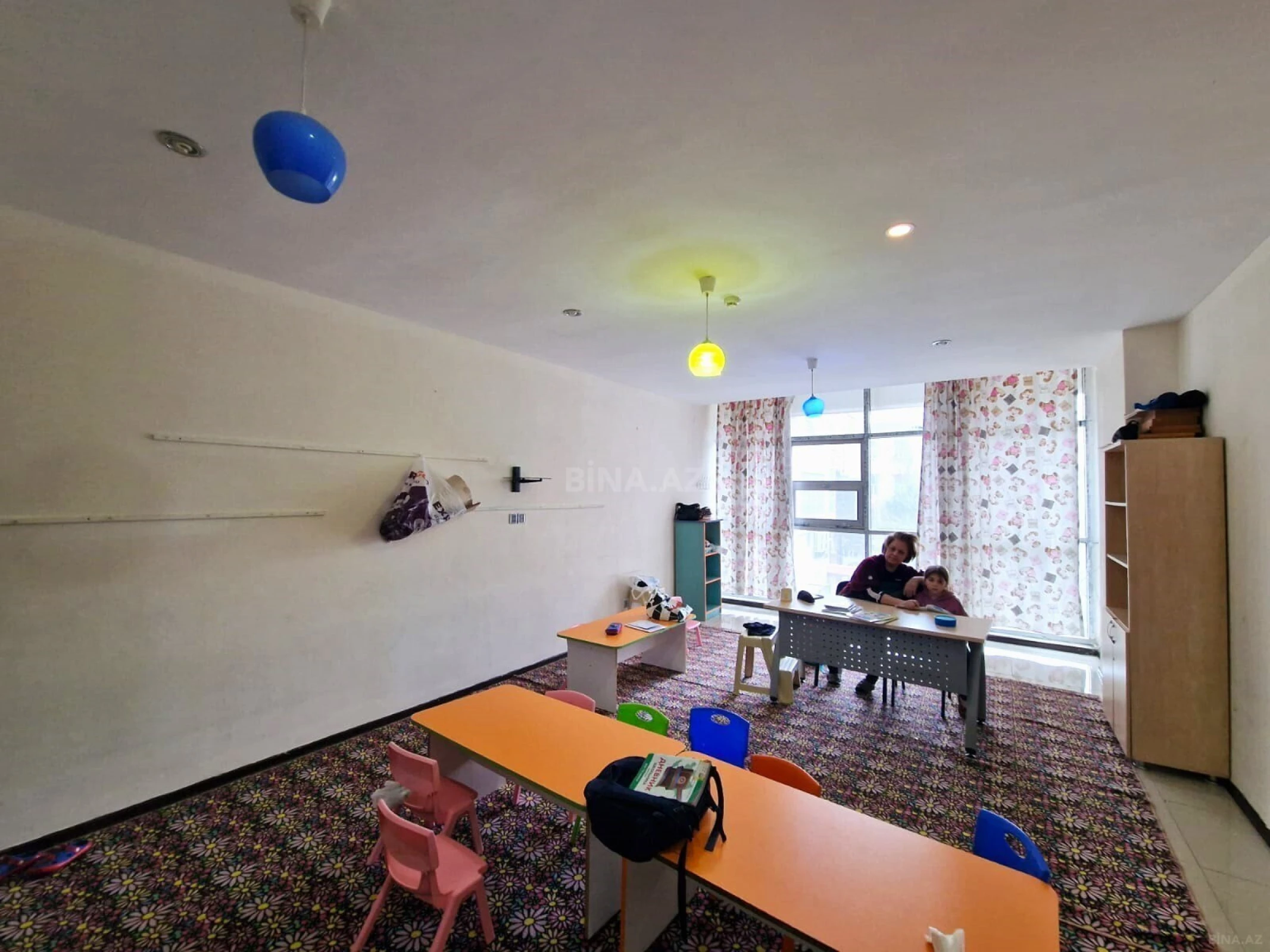 Kirayə verilir obyekt 450 m²