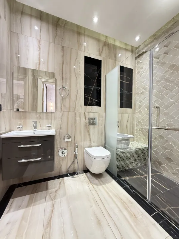 Satılır 5 otaqlı həyət evi 300 m²