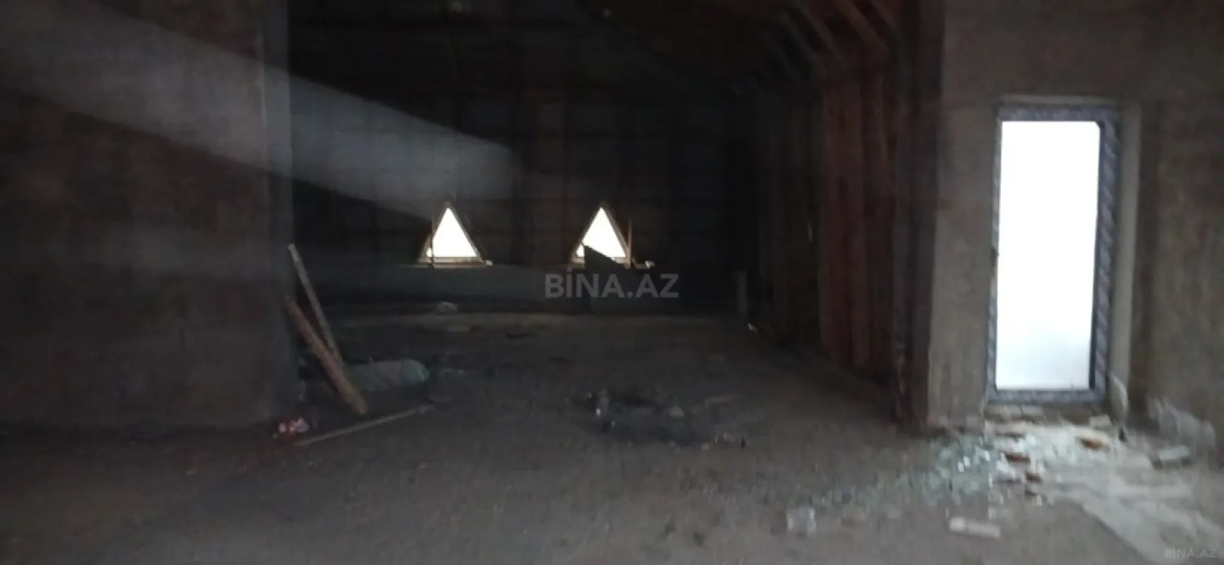 Satılır 2 otaqlı mənzil 78 m²