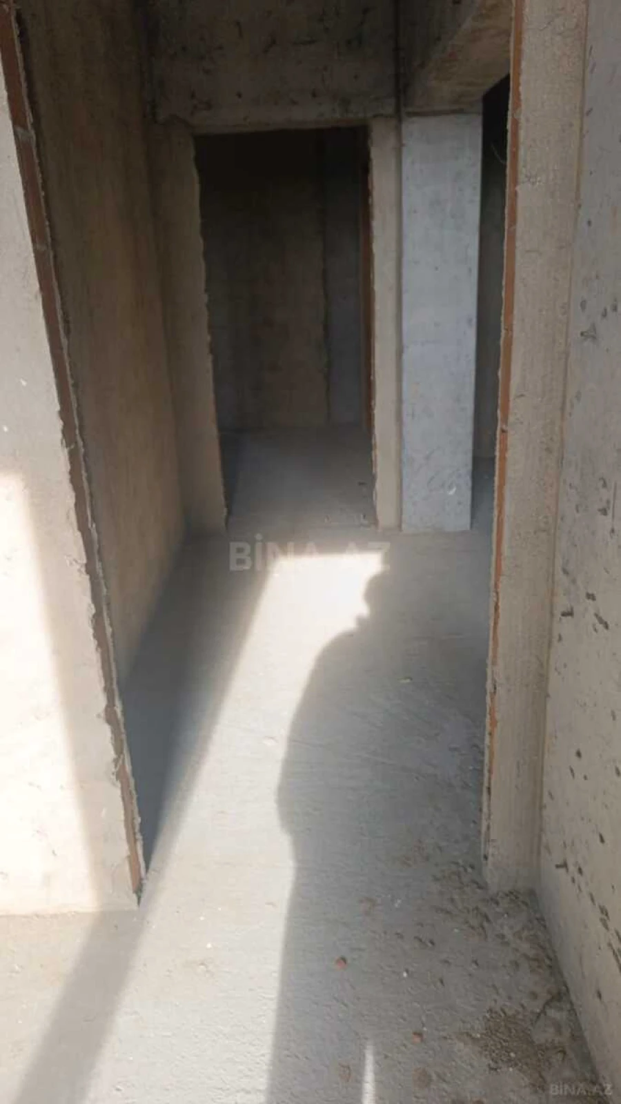 Satılır 3 otaqlı mənzil 109 m²