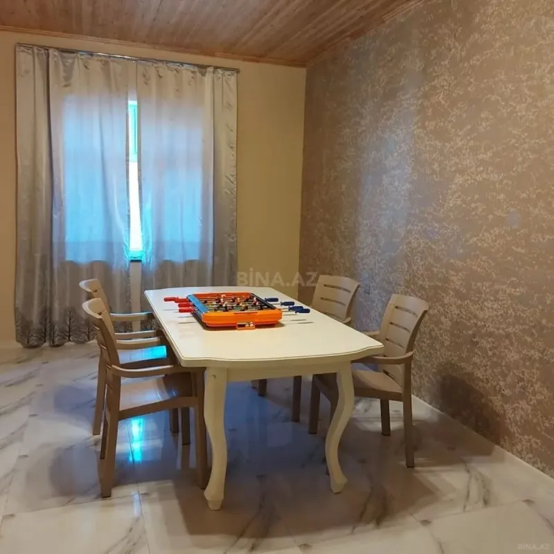 Satılır 4 otaqlı həyət evi 122.2 m²