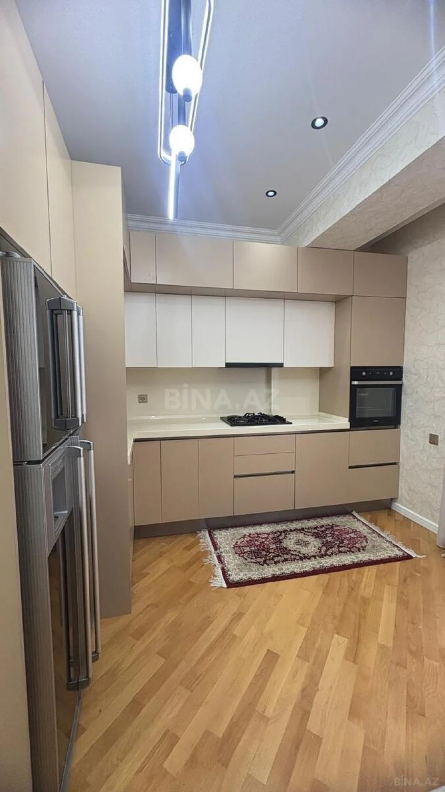 Satılır 3 otaqlı mənzil 115 m²