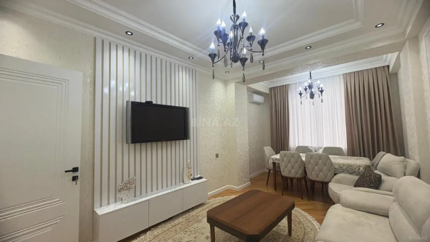 Satılır 3 otaqlı mənzil 115 m²