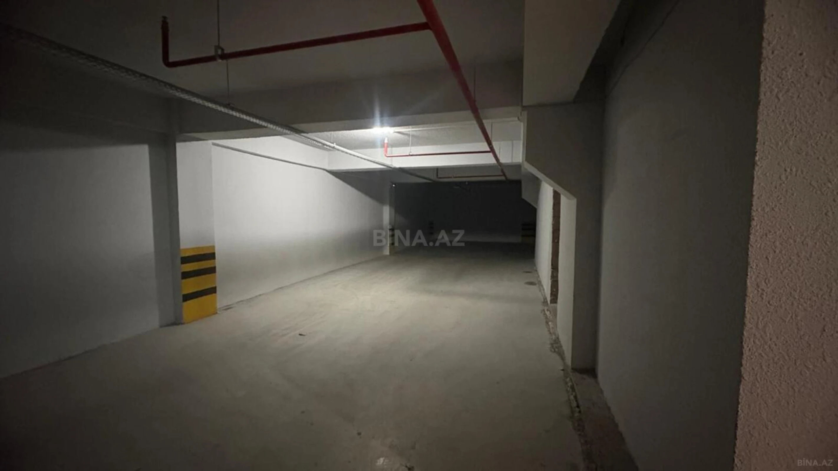 Satılır 3 otaqlı mənzil 115 m²
