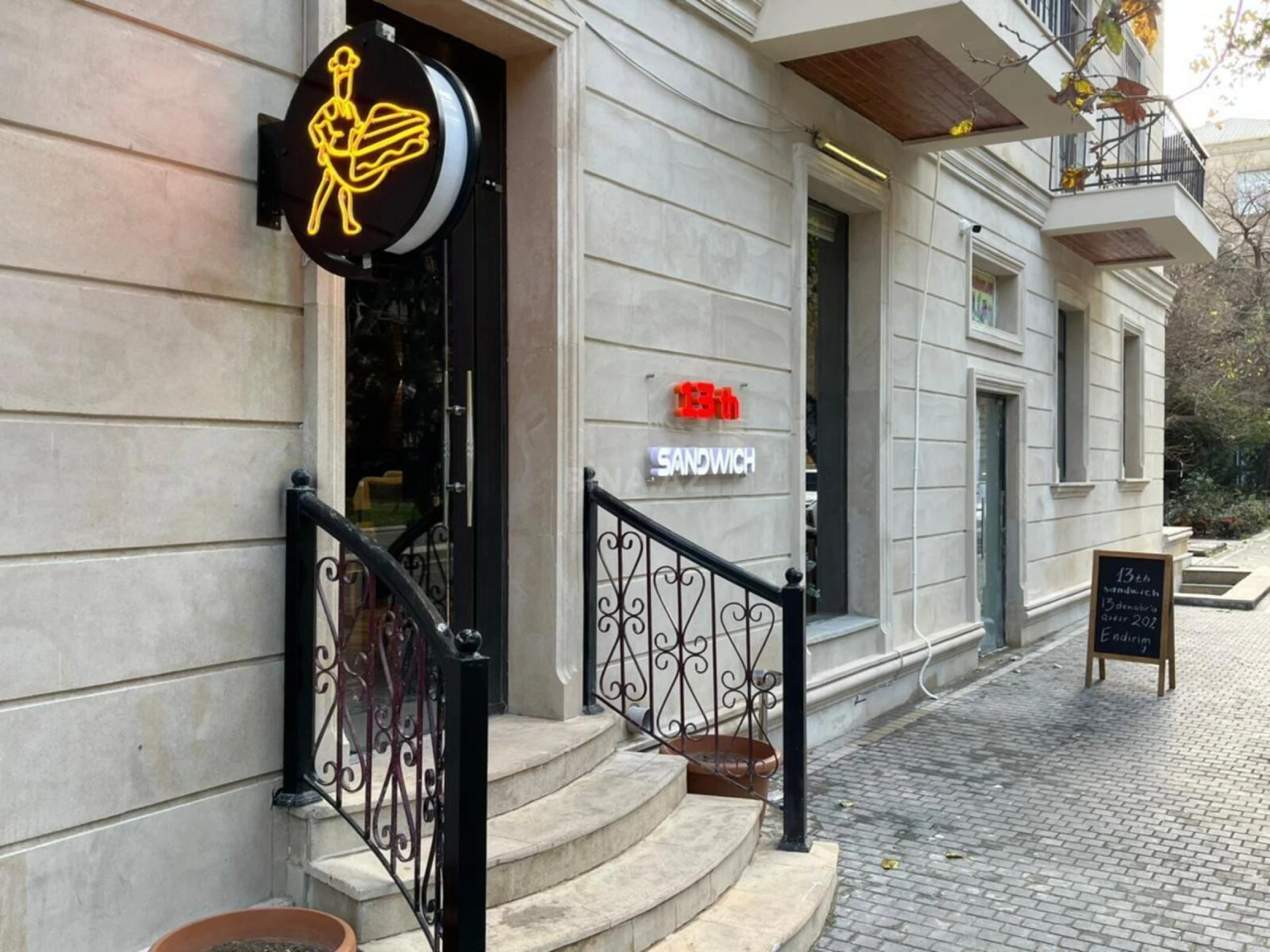 Kirayə verilir obyekt 150 m²