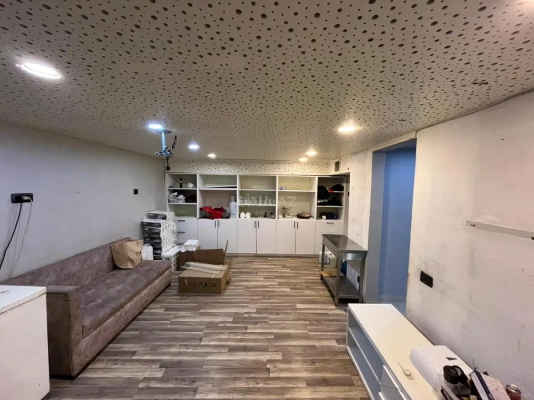 Kirayə verilir obyekt 150 m²