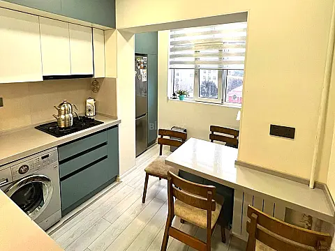 Satılır 3 otaqlı mənzil 85 m²