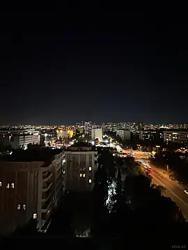 Satılır 3 otaqlı mənzil 130 m²