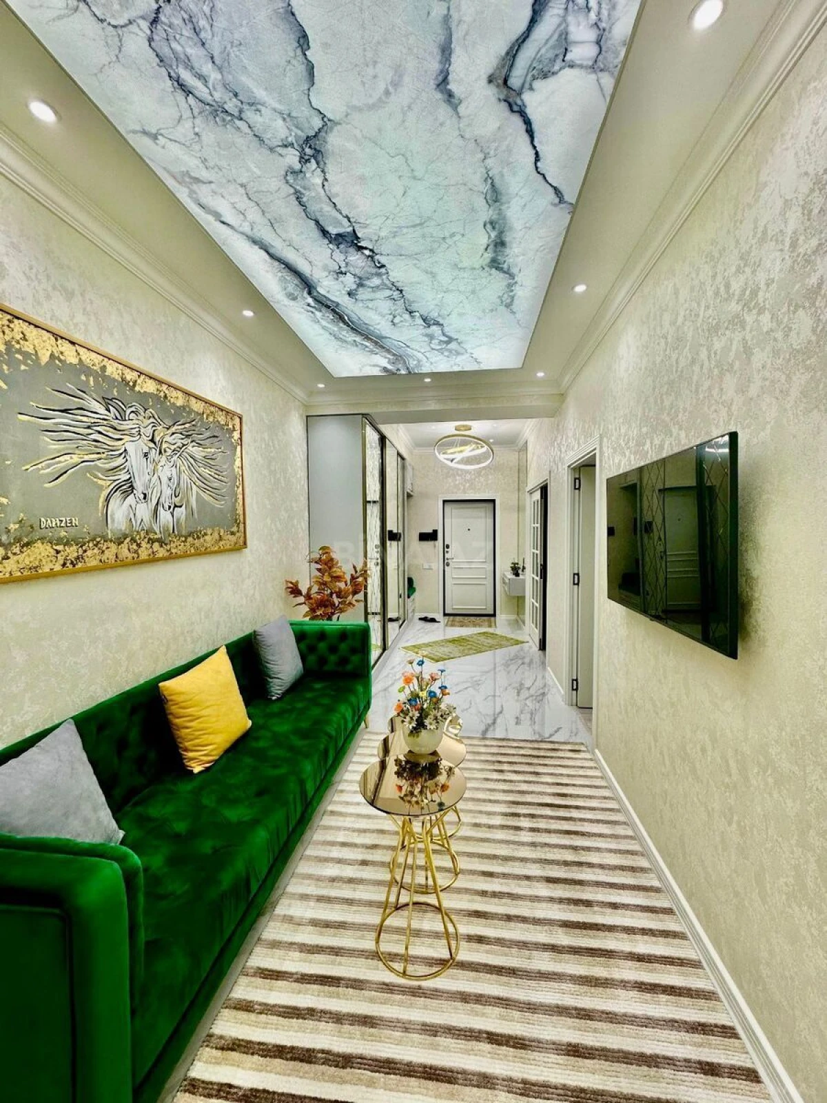 Kirayə verilir 3 otaqlı mənzil 120 m²