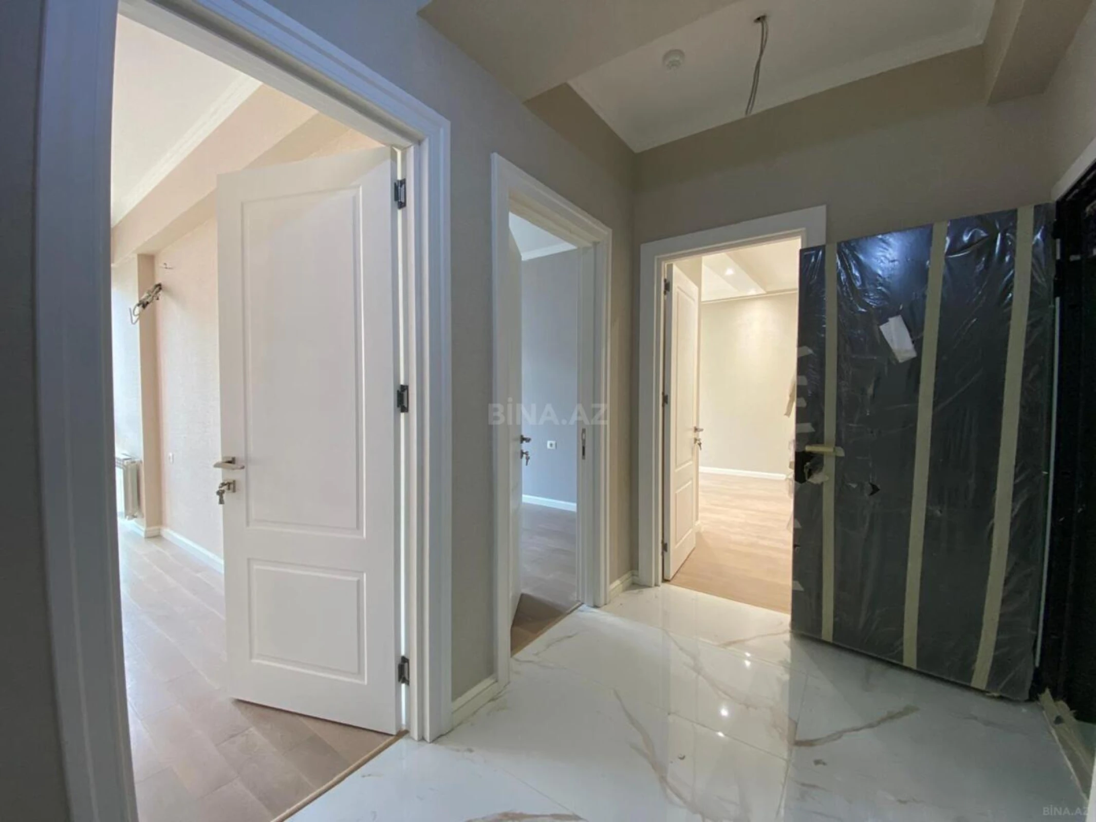 Satılır 3 otaqlı mənzil 70 m²