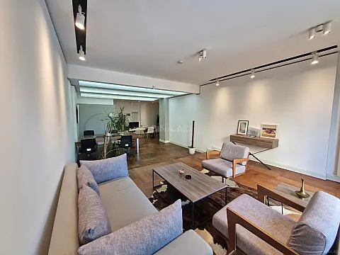 Kirayə verilir 6 otaqlı ofis 350 m²