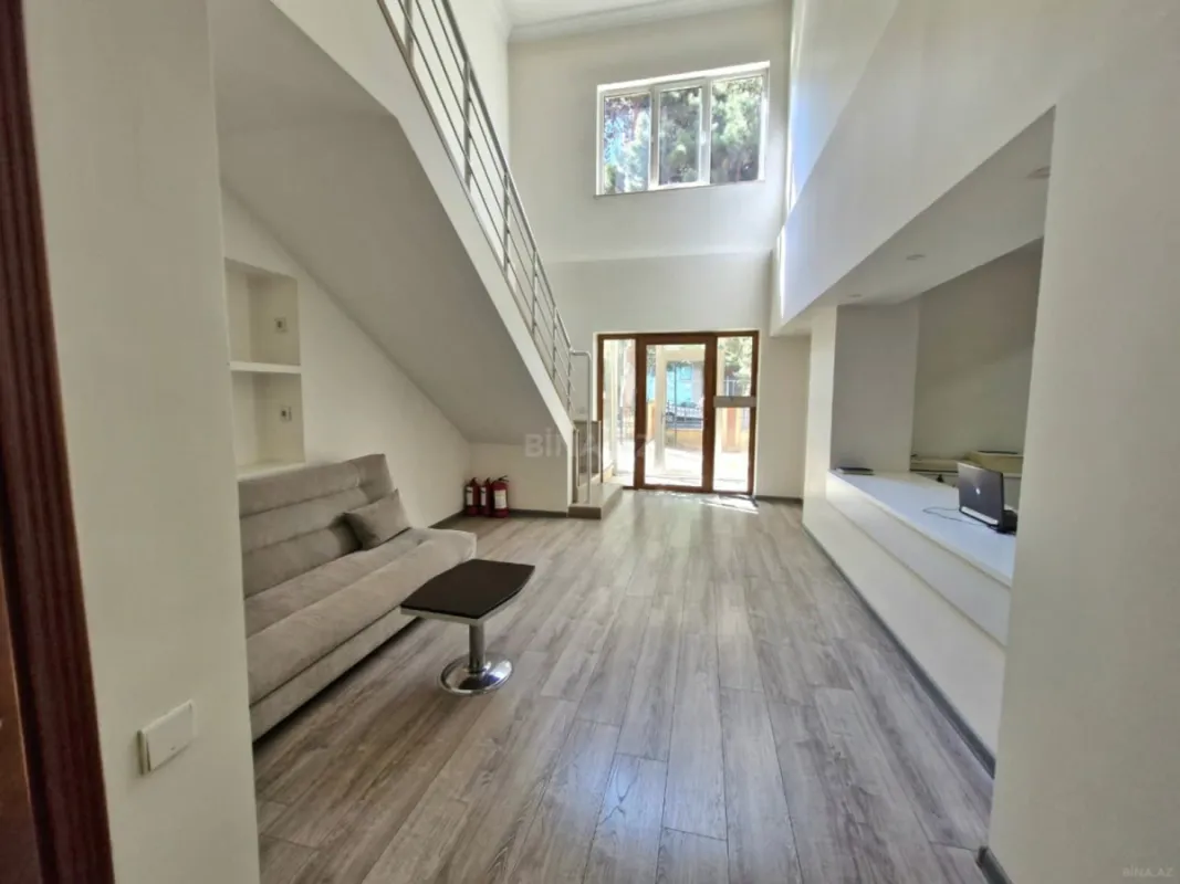 Kirayə verilir 6 otaqlı ofis 350 m²