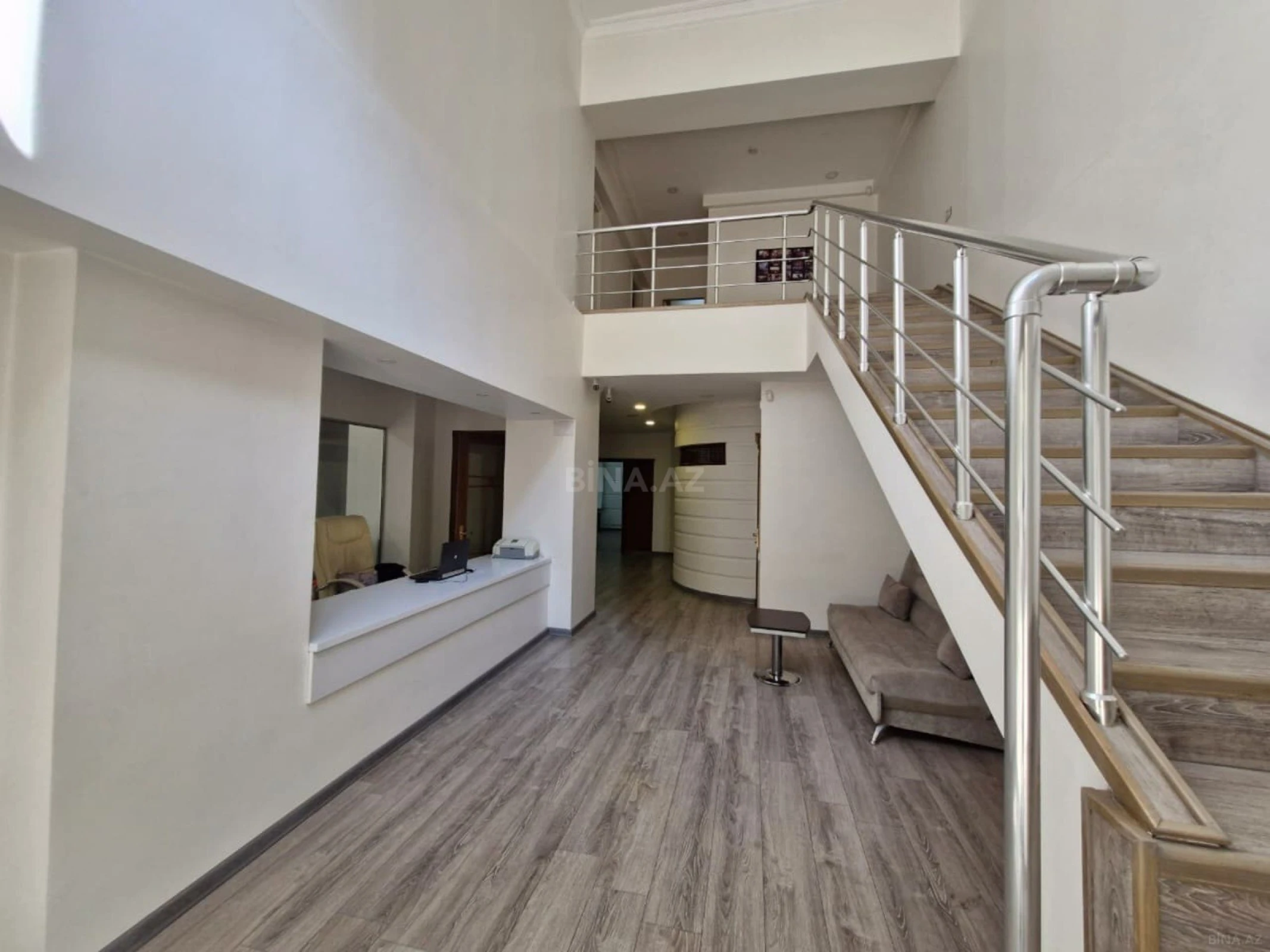 Kirayə verilir 6 otaqlı ofis 350 m²