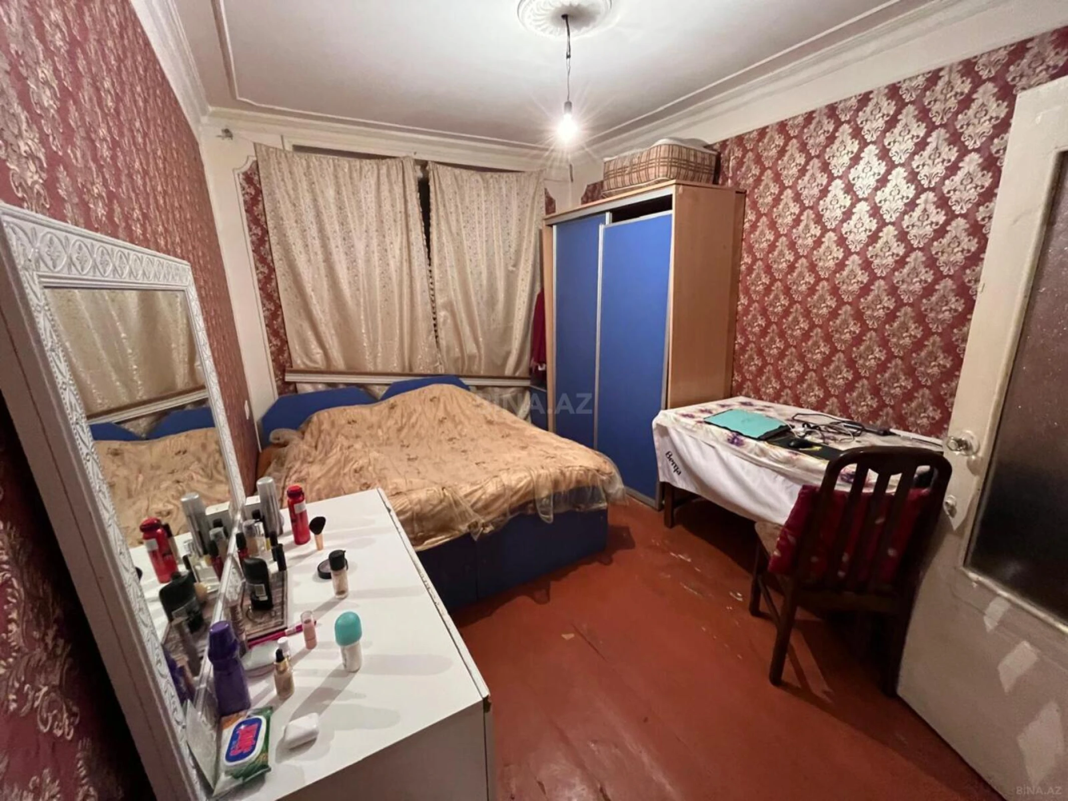 Satılır 2 otaqlı mənzil 65 m²