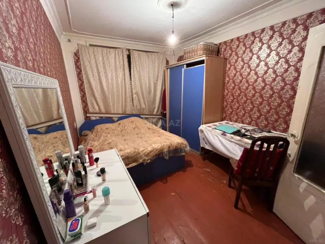 Satılır 2 otaqlı mənzil 65 m²