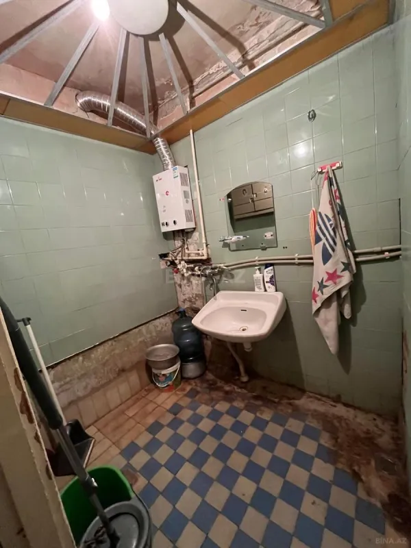 Satılır 2 otaqlı mənzil 65 m²