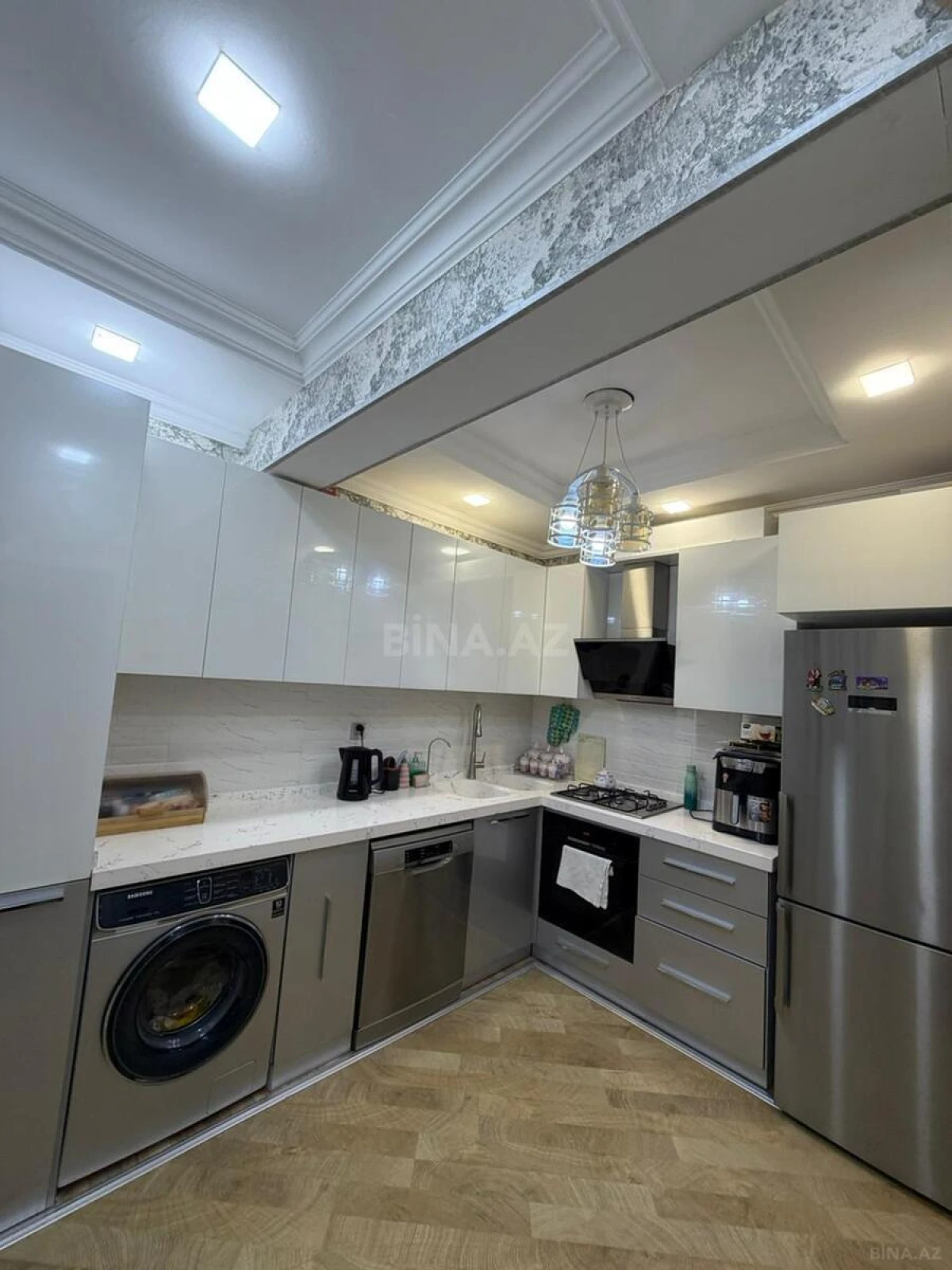 Satılır 3 otaqlı mənzil 75 m²