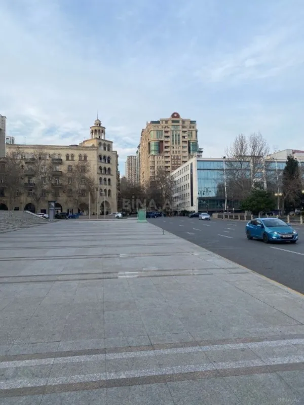 Kirayə verilir obyekt 90 m²