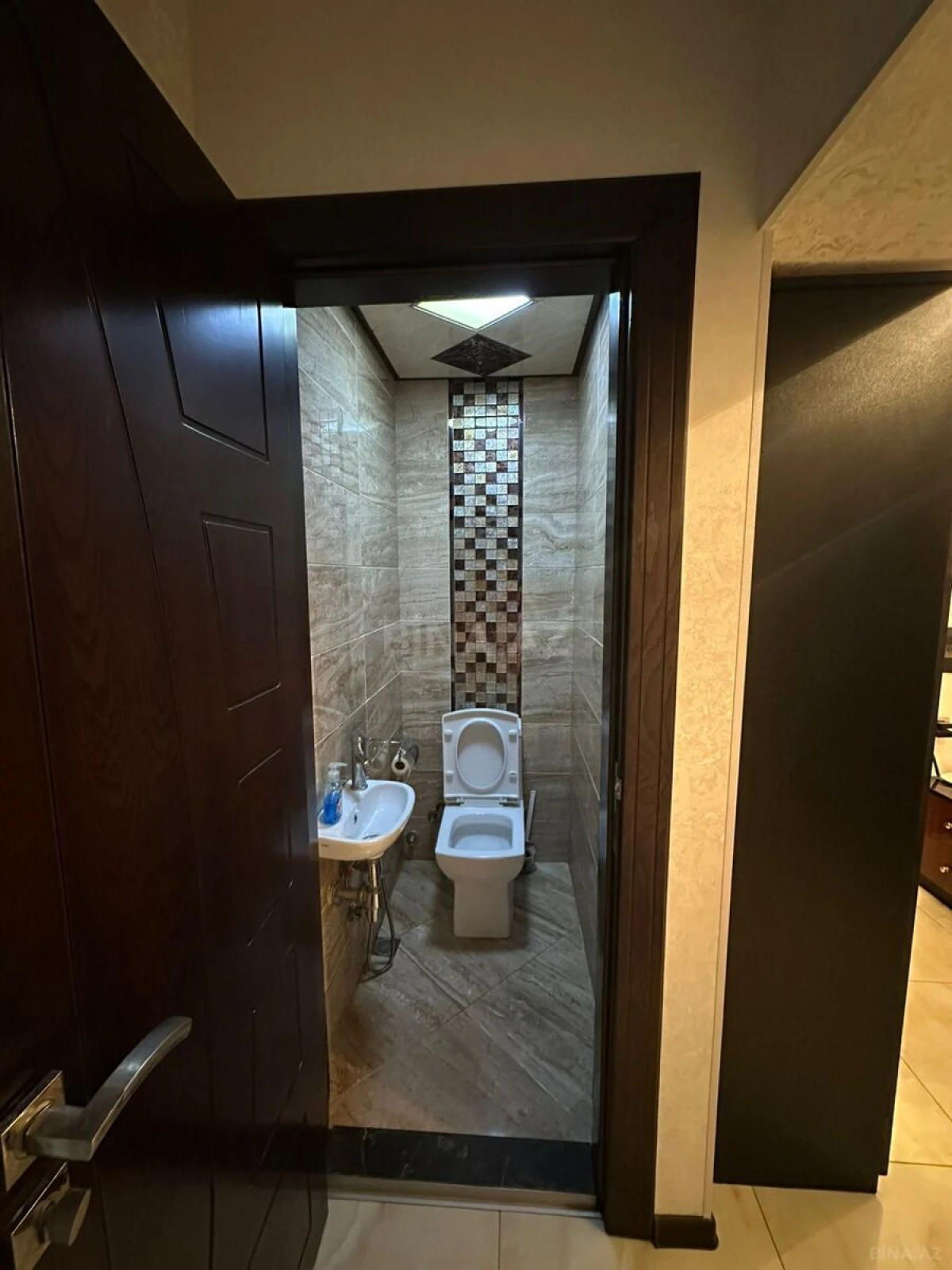 Satılır 5 otaqlı mənzil 110 m²