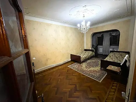 Kirayə verilir 3 otaqlı mənzil 100 m²