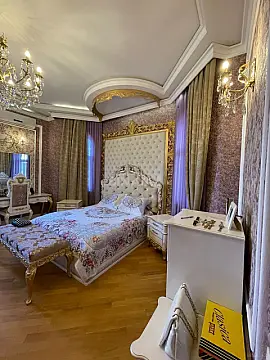 Kirayə verilir 6 otaqlı həyət evi 600 m²