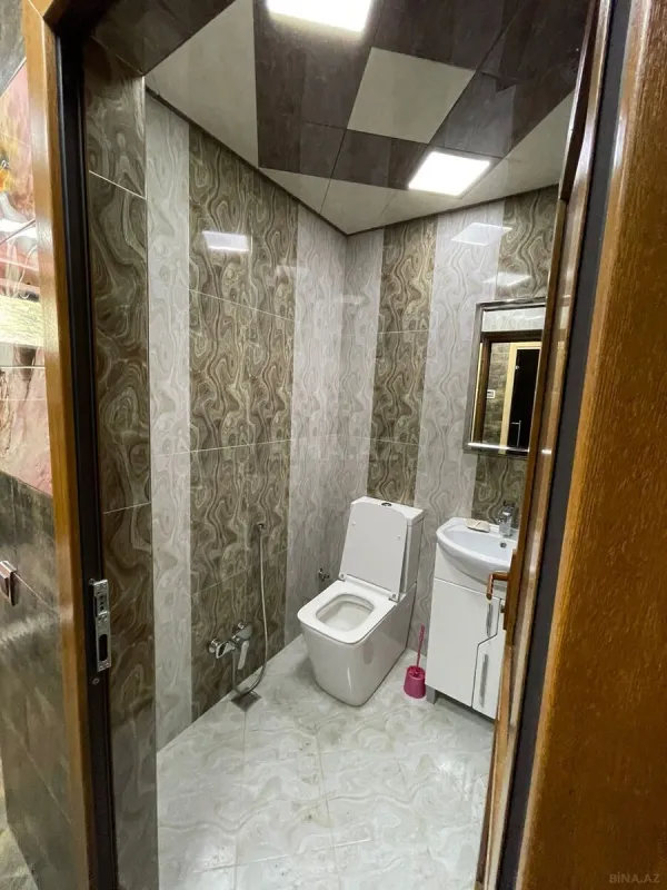 Kirayə verilir 6 otaqlı həyət evi 600 m²