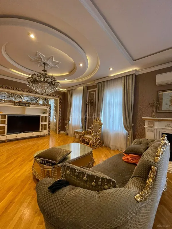 Kirayə verilir 6 otaqlı həyət evi 600 m²