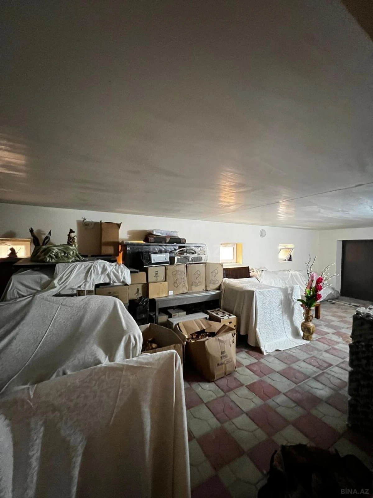 Satılır 4 otaqlı həyət evi 400 m²