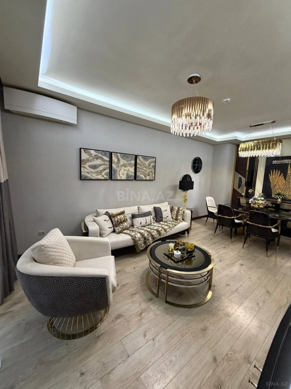 Kirayə verilir 4 otaqlı mənzil 150 m²