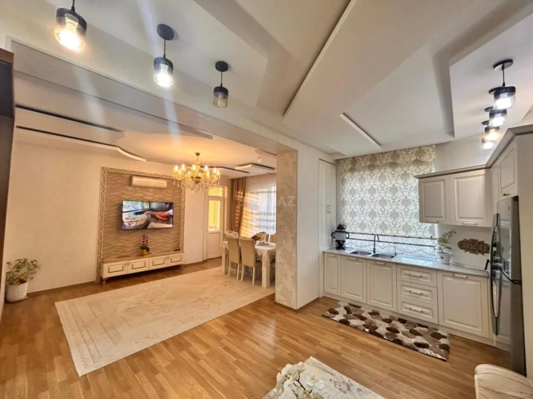 Satılır 3 otaqlı mənzil 90 m²