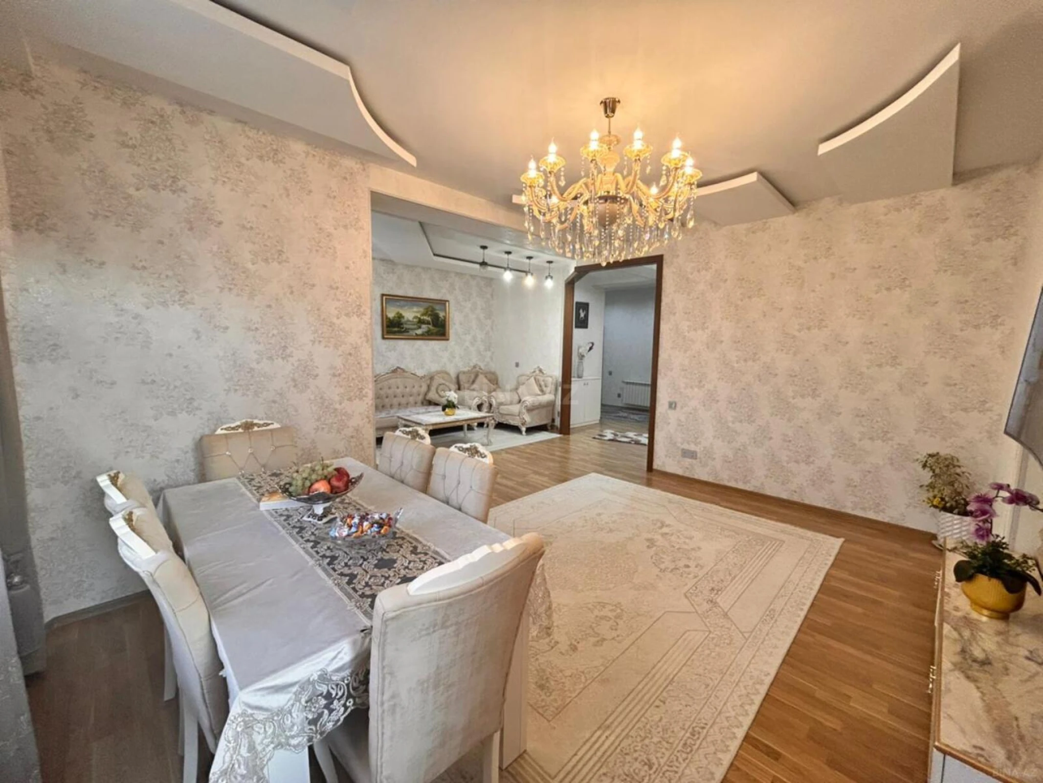 Satılır 3 otaqlı mənzil 90 m²