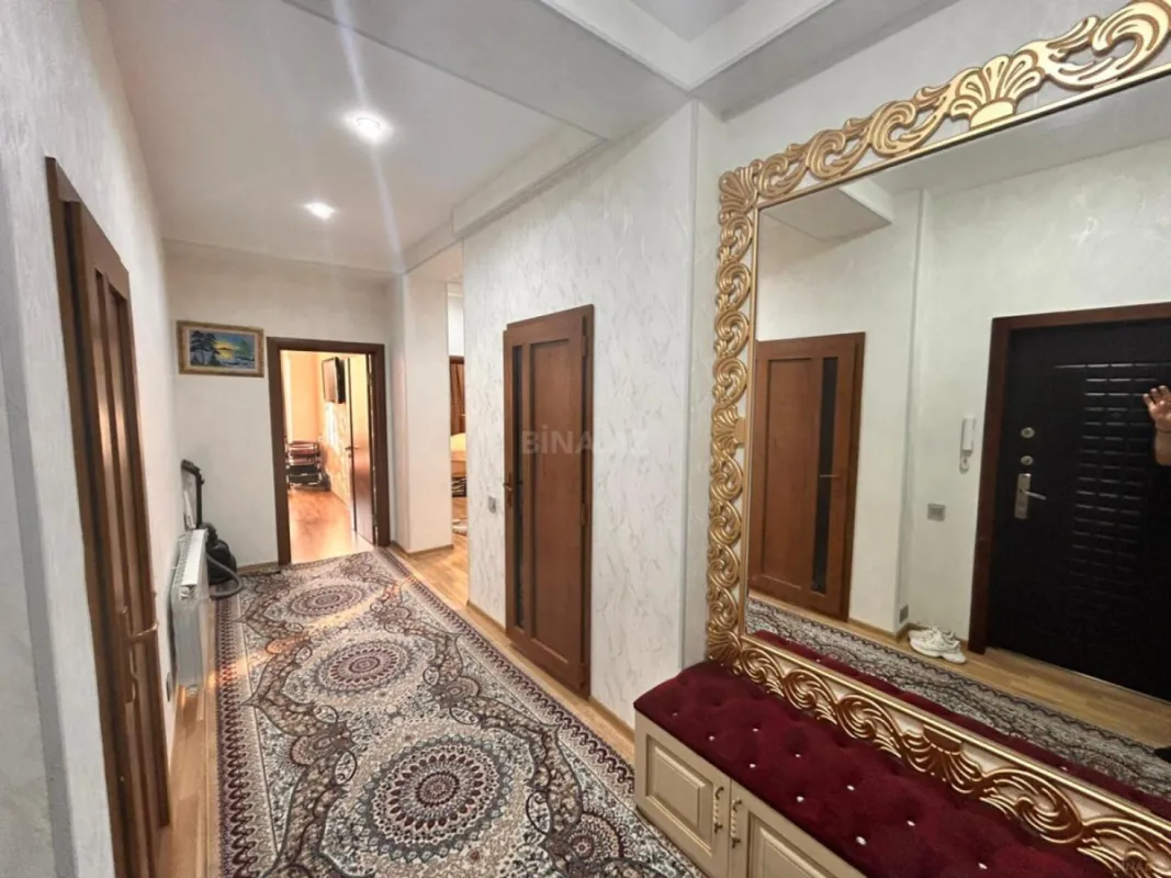 Satılır 3 otaqlı mənzil 90 m²